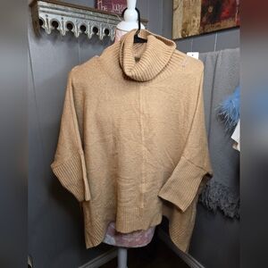 LOFT NWT Box fit Sweater